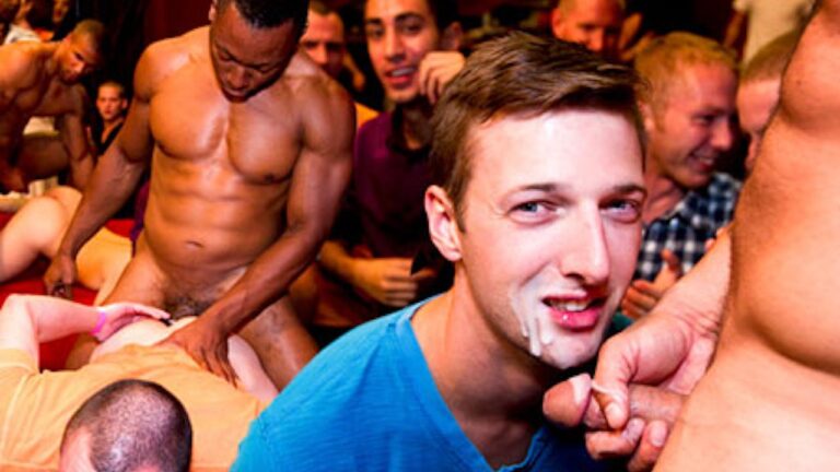 Club Mayhem